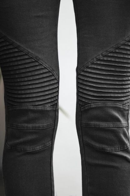 Solid Slant Pocket Zip Side Seam Detail Skinny Jeans