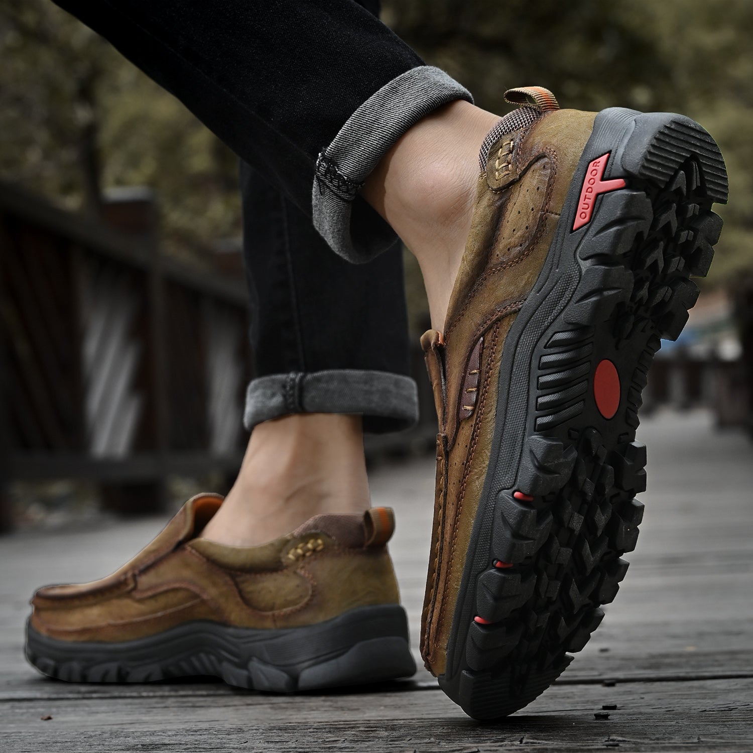 Men’s Casual Leather Shoes Breathable Loafers Lightweight Men Driving Shoes Slip On Fashion Boat Shoes Outdoor Non-Slip Comfort