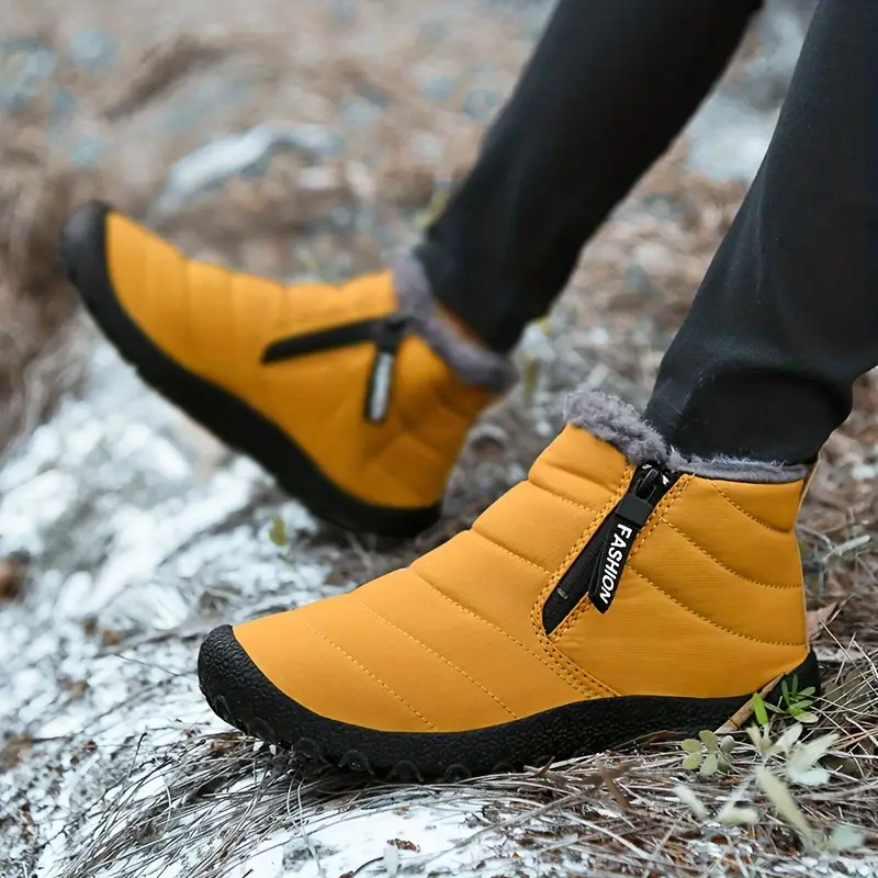🔥Last Day Promotion 70% OFF 🎁 Cozy Fleece-Lined Men's Winter Snow Boots - Easy Zip, Non-Slip Ankle Protection for Outdoor Trekking