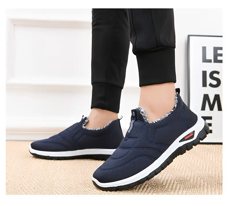 🔥Last Day Promotion 70% OFF 🎁 Men's Winter Slip-On Ankle Boots with Warm Lining and Anti-Slip Sole - Cozy Casual Outdoor Sneakers