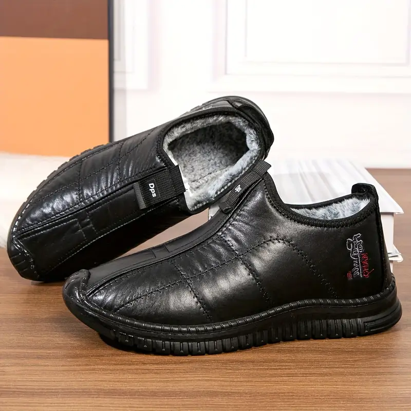 🔥On This Week Sale 70% OFF🔥 Men's Winter Warm Fleece-Lined Slip-On Walking Shoes - Non-Slip, Thick Sole for Comfort, Casual Style in Solid Colors  - W011