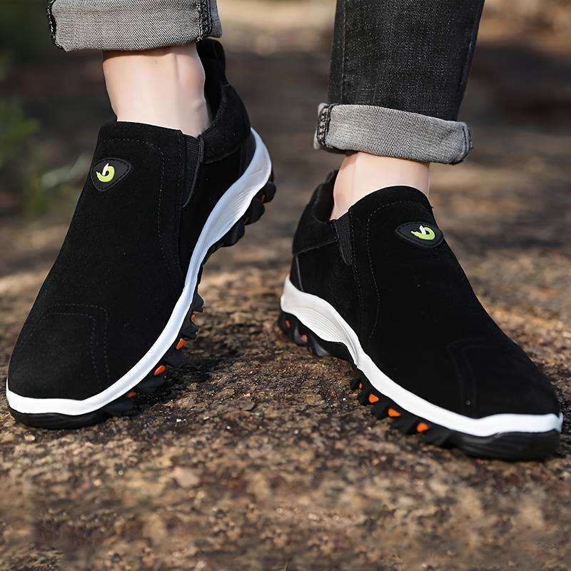 🔥Last Day Promotion 70% OFF 🎁 Men's Lightweight Breathable Non-slip Shoes - 2013