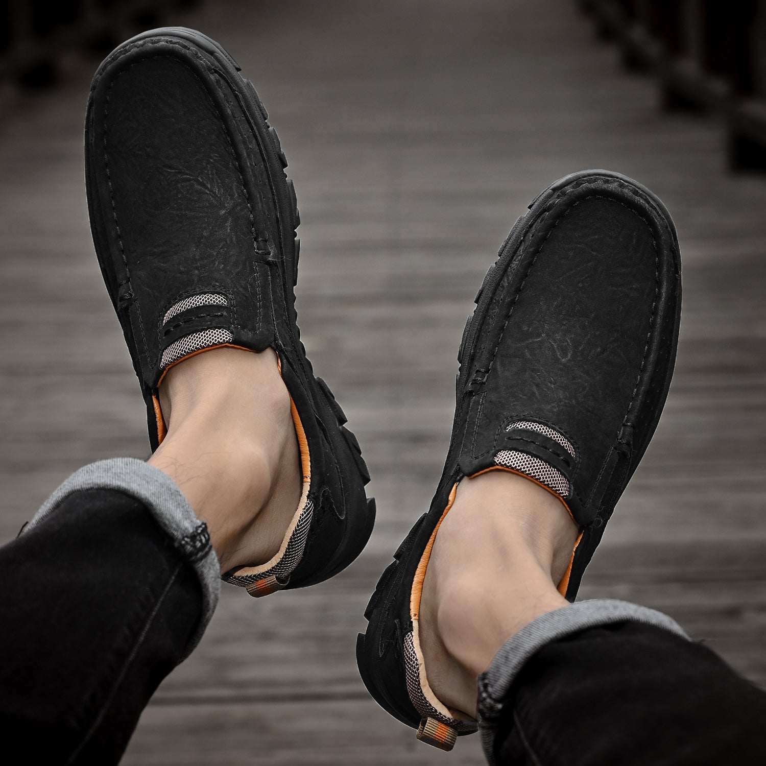 Men’s Casual Leather Shoes Breathable Loafers Lightweight Men Driving Shoes Slip On Fashion Boat Shoes Outdoor Non-Slip Comfort