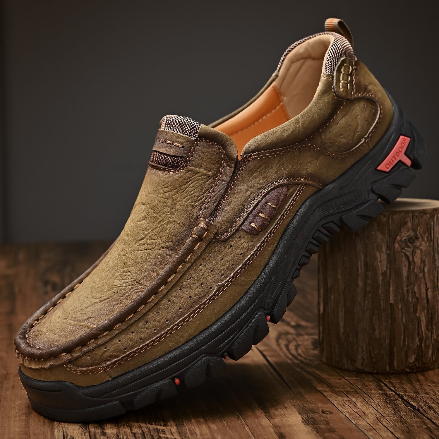 Men’s Casual Leather Shoes Breathable Loafers Lightweight Men Driving Shoes Slip On Fashion Boat Shoes Outdoor Non-Slip Comfort