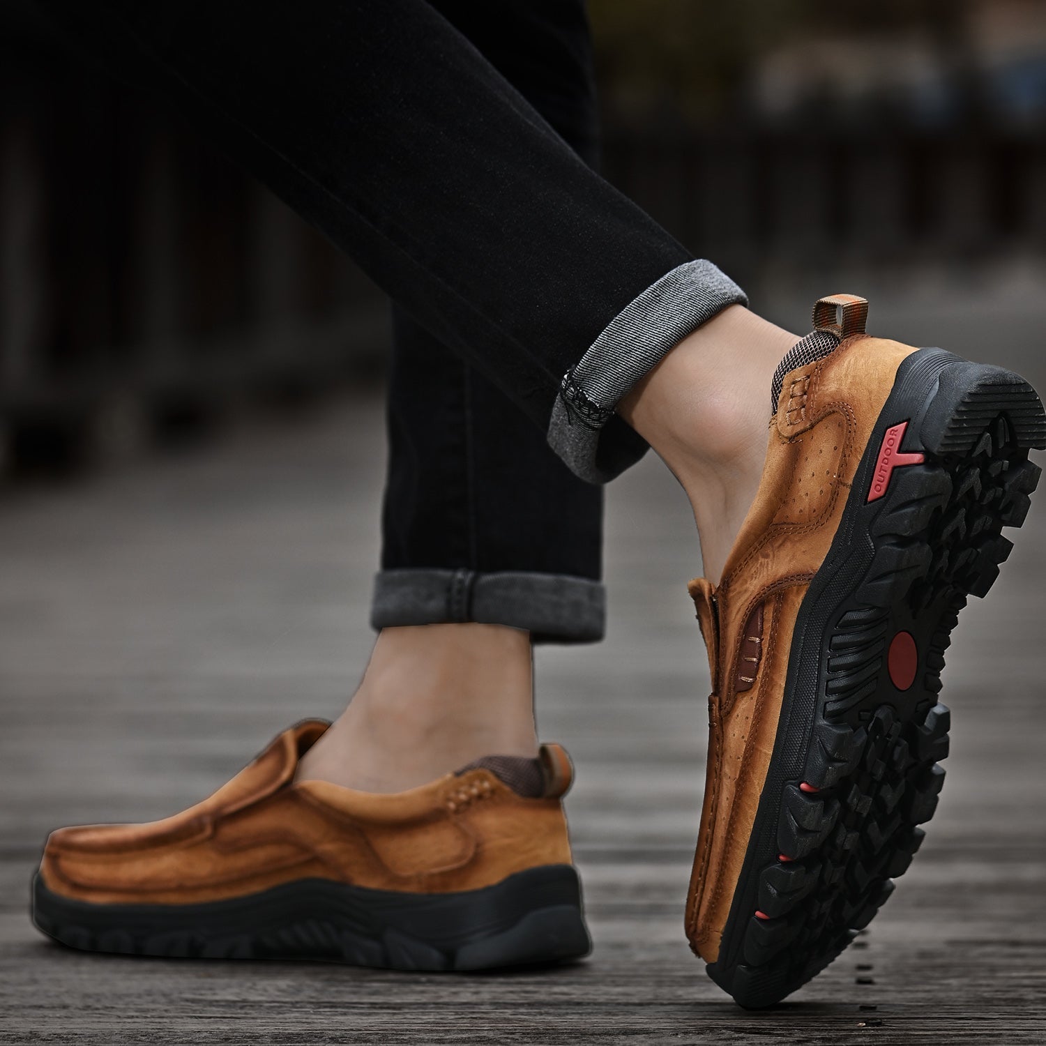 Men’s Casual Leather Shoes Breathable Loafers Lightweight Men Driving Shoes Slip On Fashion Boat Shoes Outdoor Non-Slip Comfort