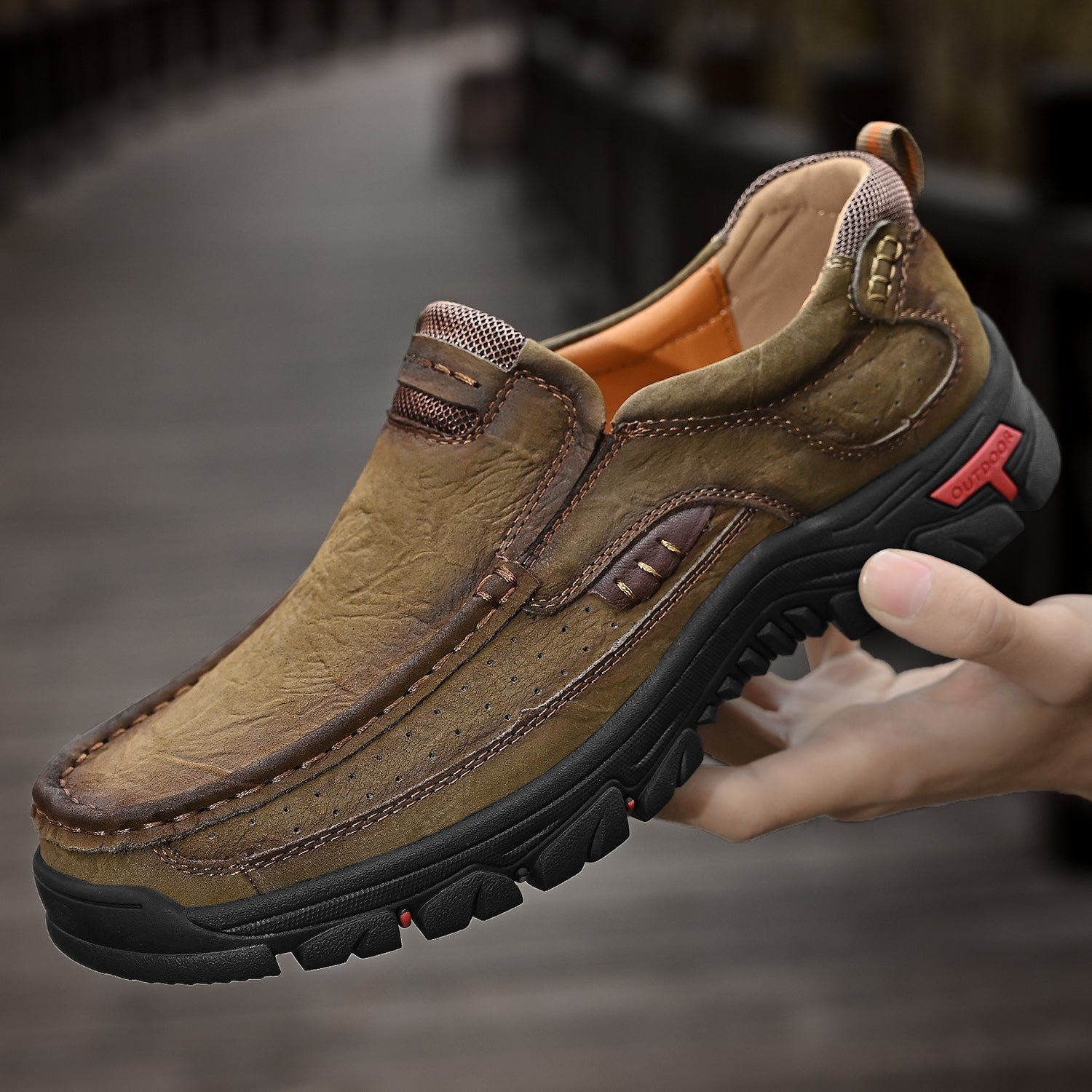 Men’s Casual Leather Shoes Breathable Loafers Lightweight Men Driving Shoes Slip On Fashion Boat Shoes Outdoor Non-Slip Comfort