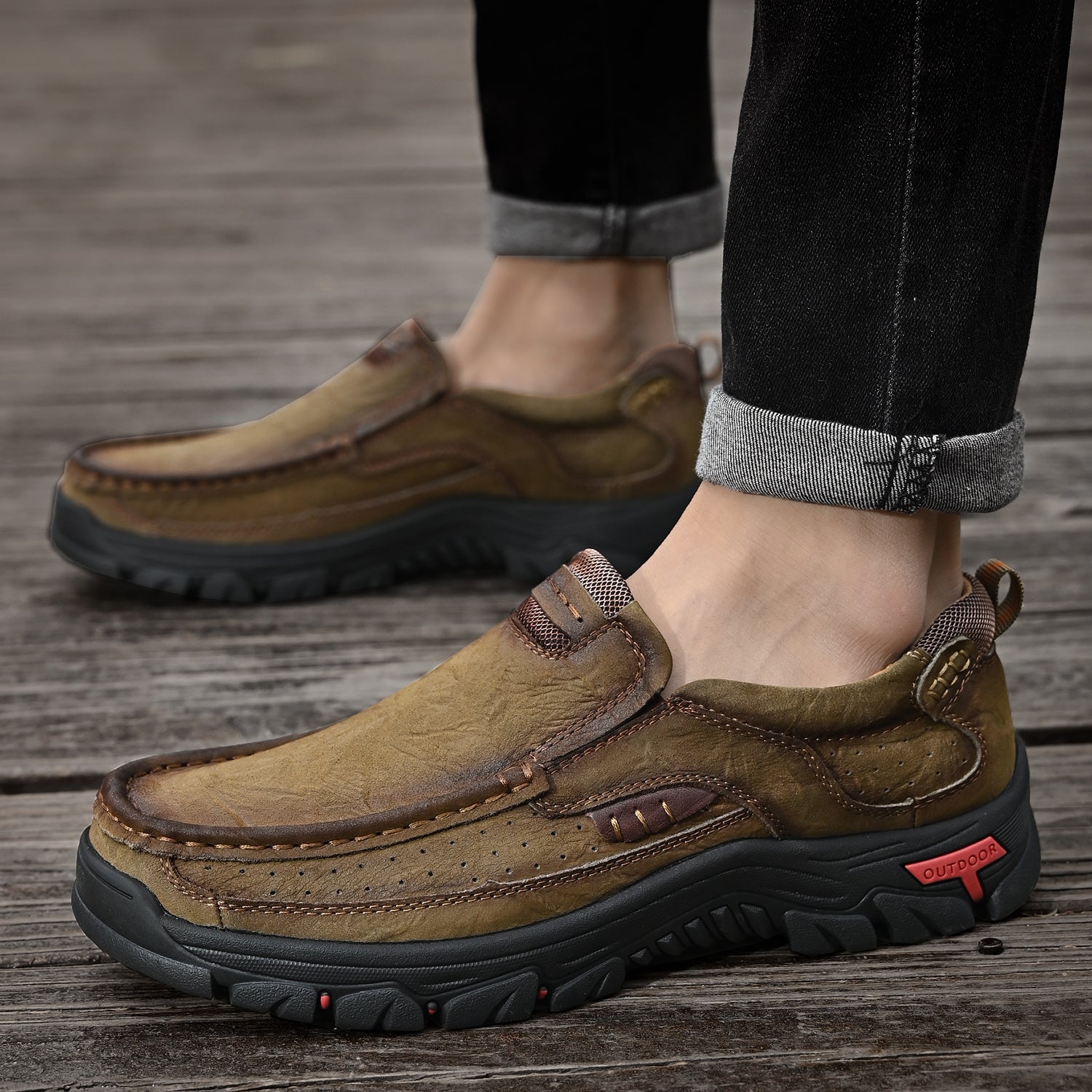 Men’s Casual Leather Shoes Breathable Loafers Lightweight Men Driving Shoes Slip On Fashion Boat Shoes Outdoor Non-Slip Comfort