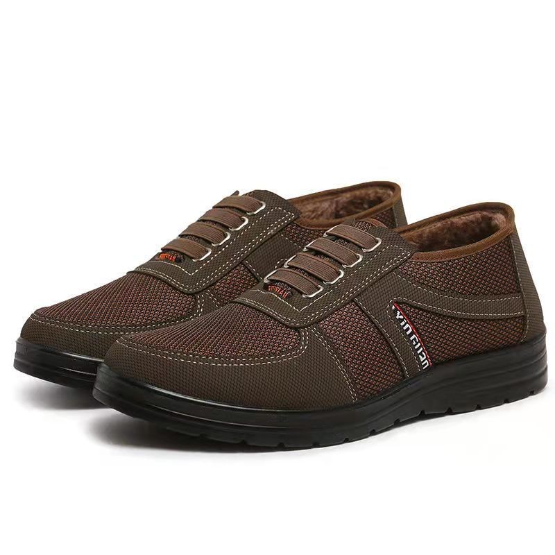 Old Beijing cloth shoes men's plus velvet soft sole middle-aged and elderly shoes dad cotton shoes men's driving shoes plus size cotton shoes