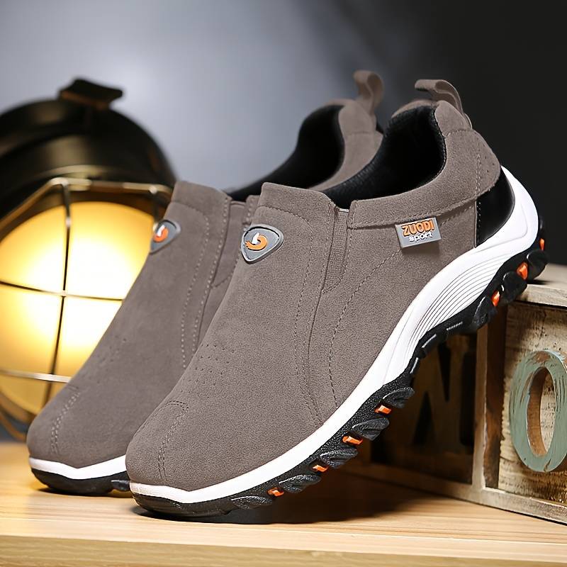 🔥Last Day Promotion 70% OFF 🎁 Men's Lightweight Breathable Non-slip Shoes - 2013