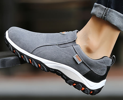 🔥Last Day Promotion 70% OFF 🎁 Men's Lightweight Breathable Non-slip Shoes - 2013
