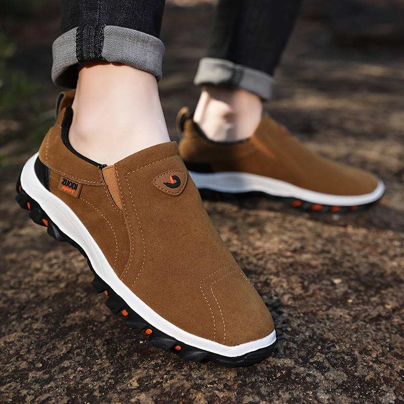 🔥Last Day Promotion 70% OFF 🎁 Men's Lightweight Breathable Non-slip Shoes - 2013