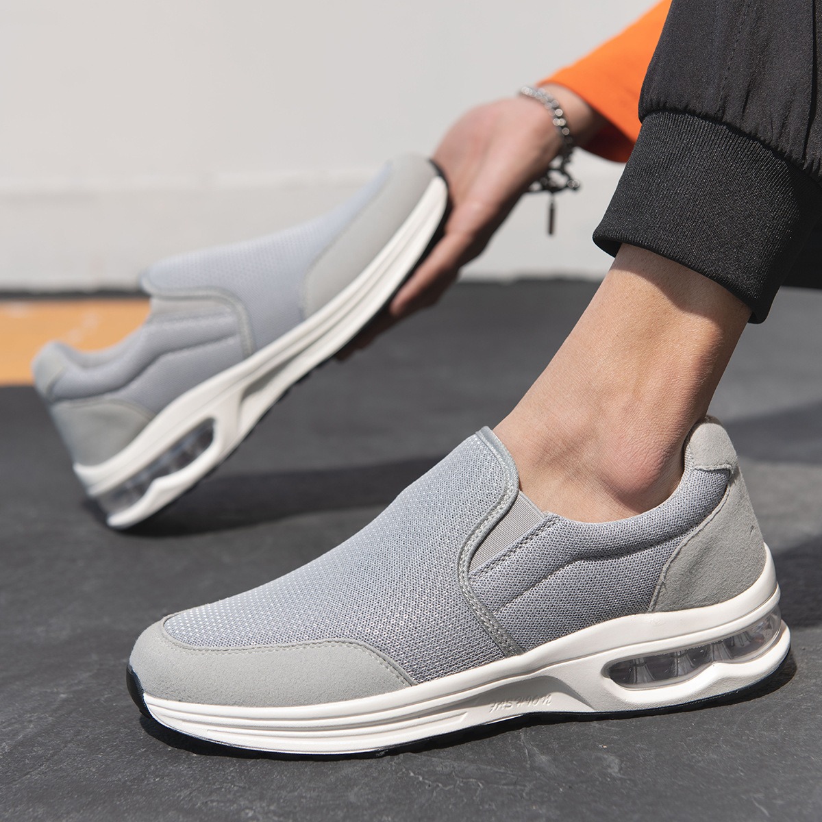 Comfortable air cushion walking shoes 4192
