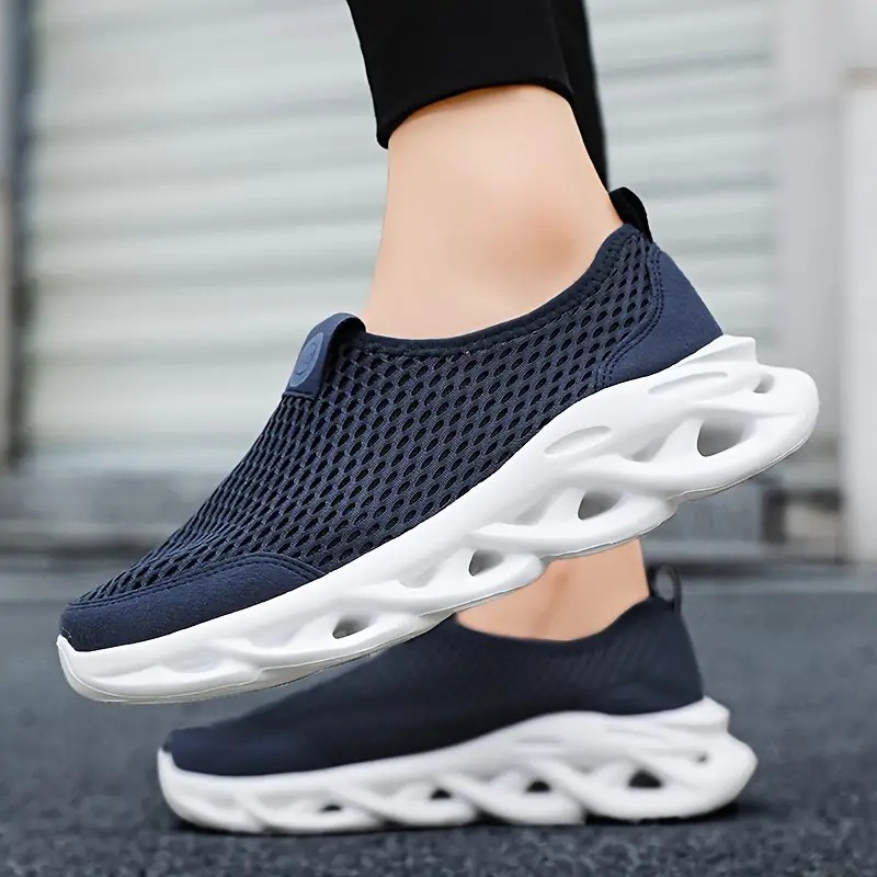 🔥Last Day Promotion 70% OFF 🎁 Men's Good Arch Support & Non-slip Outdoor Breathable Walking Shoes