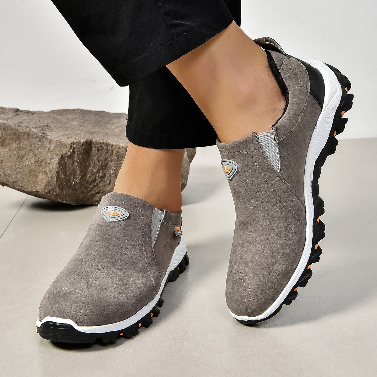 🔥Last Day Promotion 70% OFF 🎁 Men's Lightweight Breathable Non-slip Walking Shoes