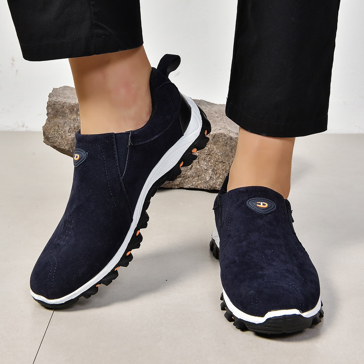 🔥Last Day Promotion 70% OFF 🎁 Men's Lightweight Breathable Non-slip Walking Shoes