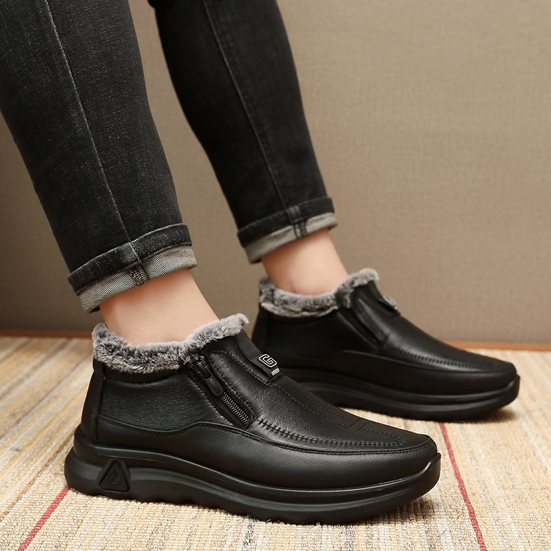 🔥On This Week Sale 70% OFF🔥 Men's Slip-On Snow Boots - Casual Solid Color, All-Season Comfort with Warm Fleece Lining & Non-Slip Rubber Sole - W026