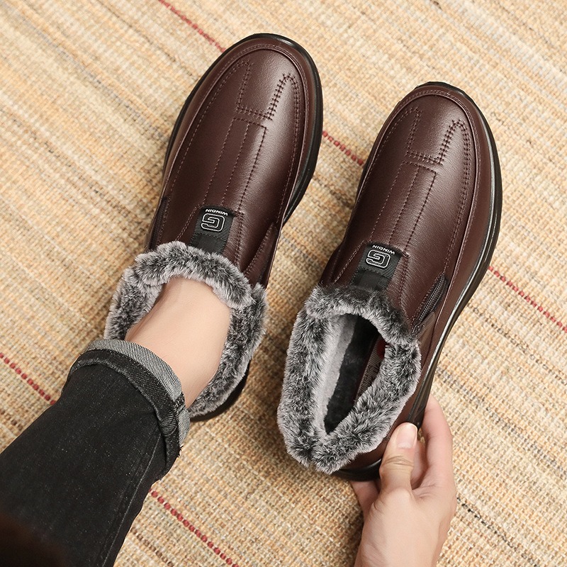 🔥On This Week Sale 70% OFF🔥 Men's Slip-On Snow Boots - Casual Solid Color, All-Season Comfort with Warm Fleece Lining & Non-Slip Rubber Sole - W026