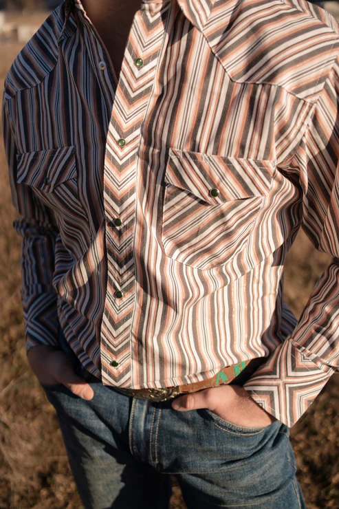Retro Warm Tone Striped Western Shirt For Men