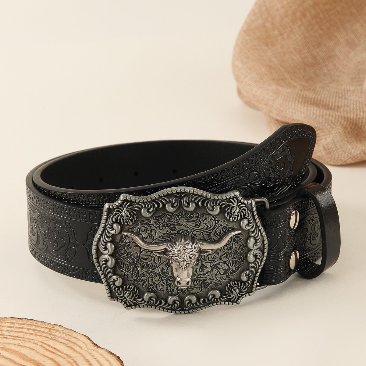 Justin Men's Classic Longhorn Buckle Black Leather Belt