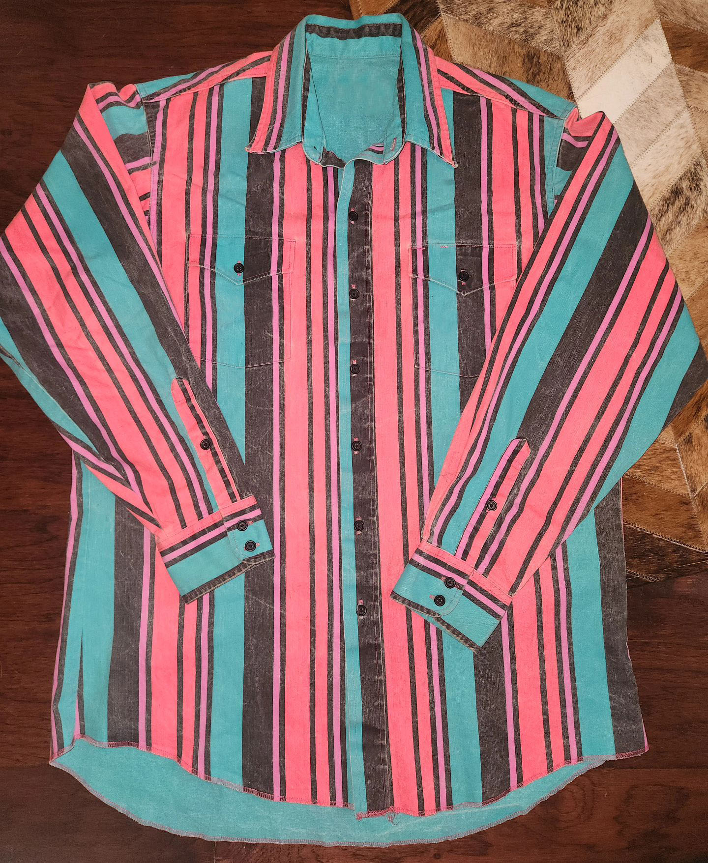 Men's Retro Casual Red and Green Striped Shirt