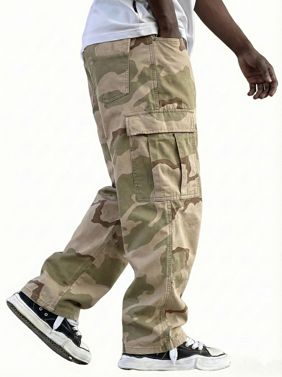 Men's Vintage Workwear Irregular Camouflage Pattern Multi-pocket Wide-leg Trousers