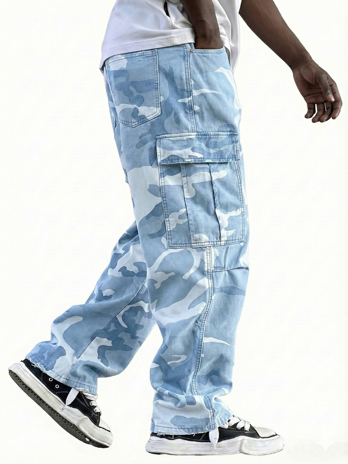Men's Vintage Workwear Irregular Camouflage Pattern Multi-pocket Wide-leg Trousers