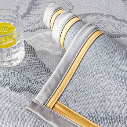 Cooling Ice Silk Sofa Cushion for Summer, Non-slip Luxurious and Refreshing Seat Pad, Skin-friendly and Comfortable.