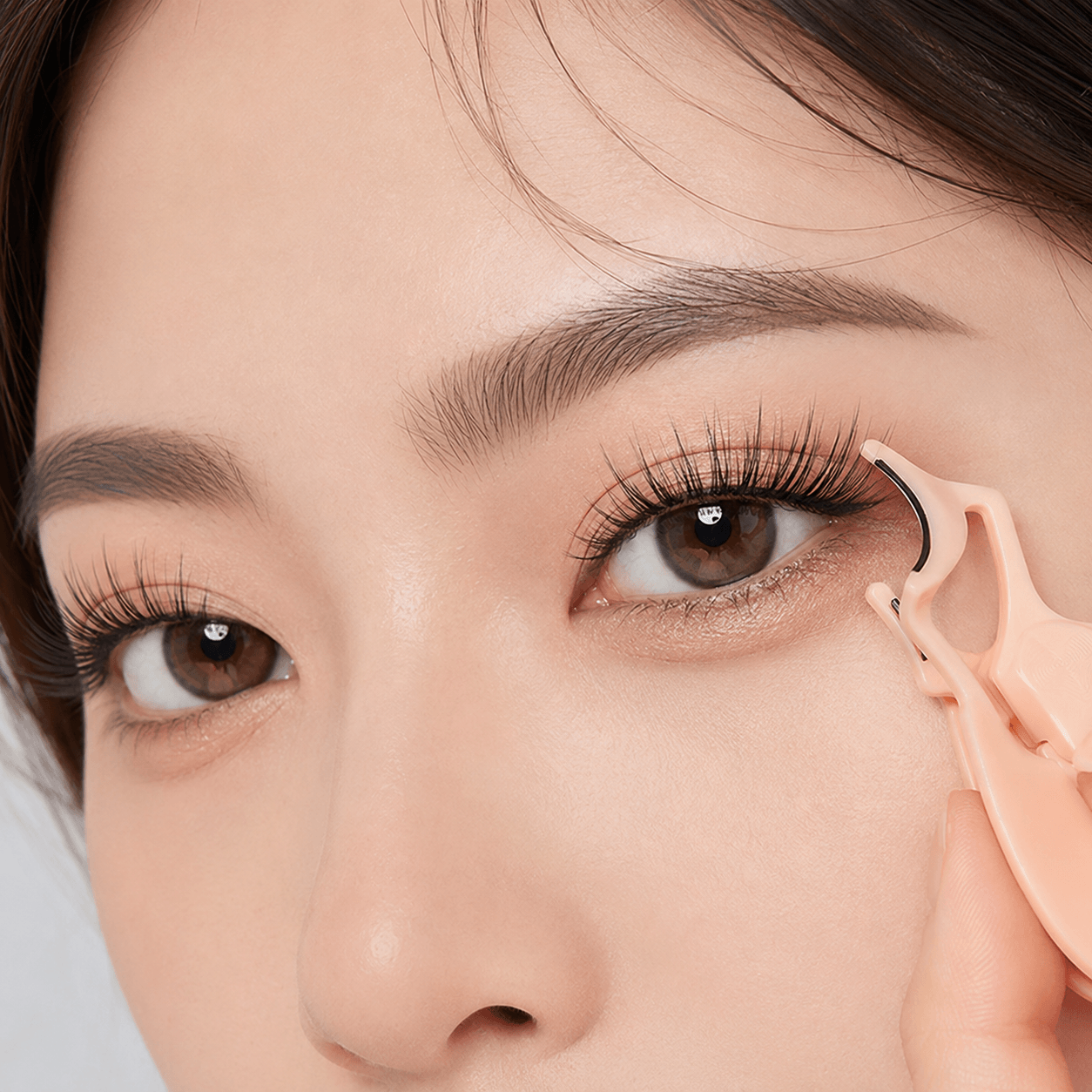 Model 010 Reusable Magnetic Eyelashes Kit