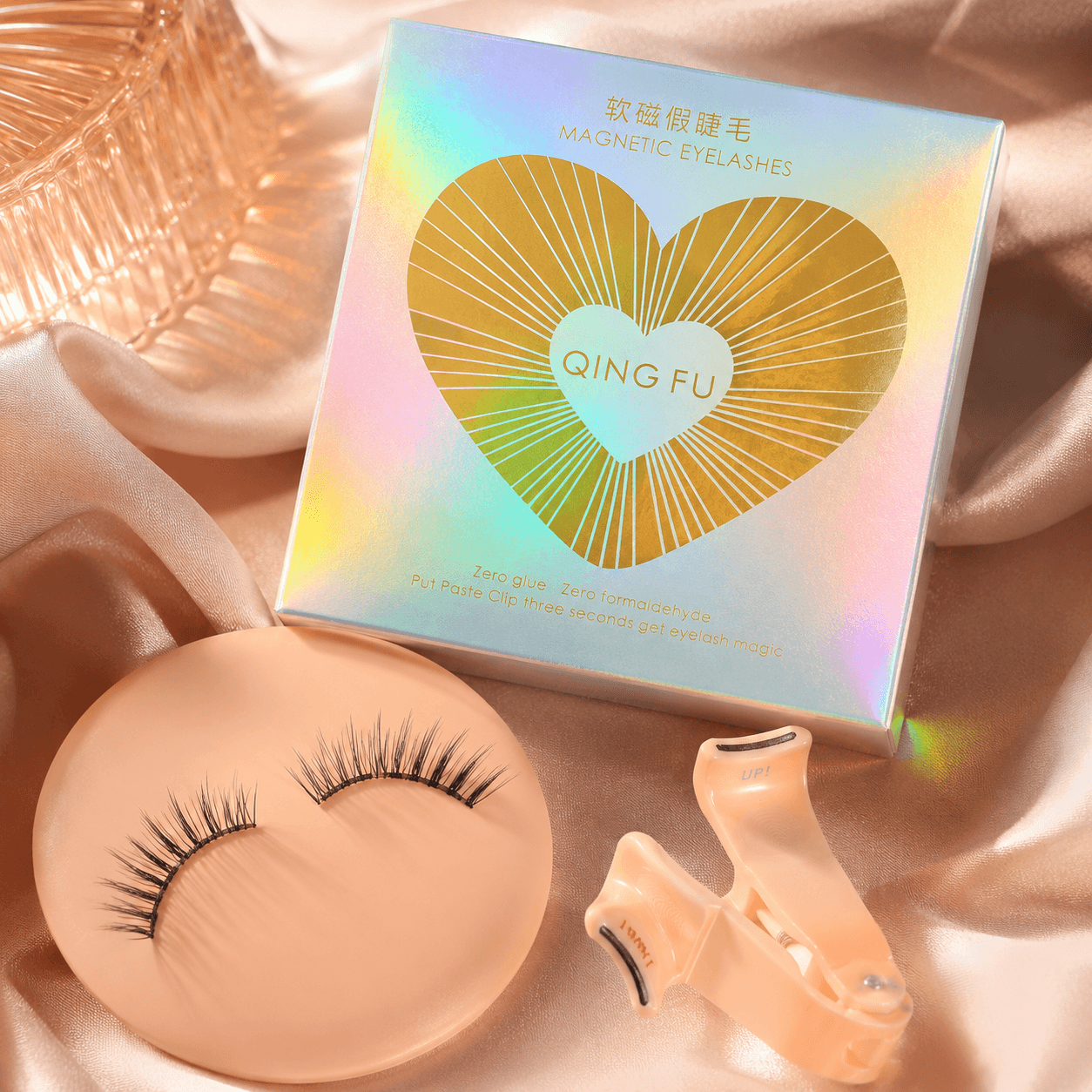 Model 010 Reusable Magnetic Eyelashes Kit