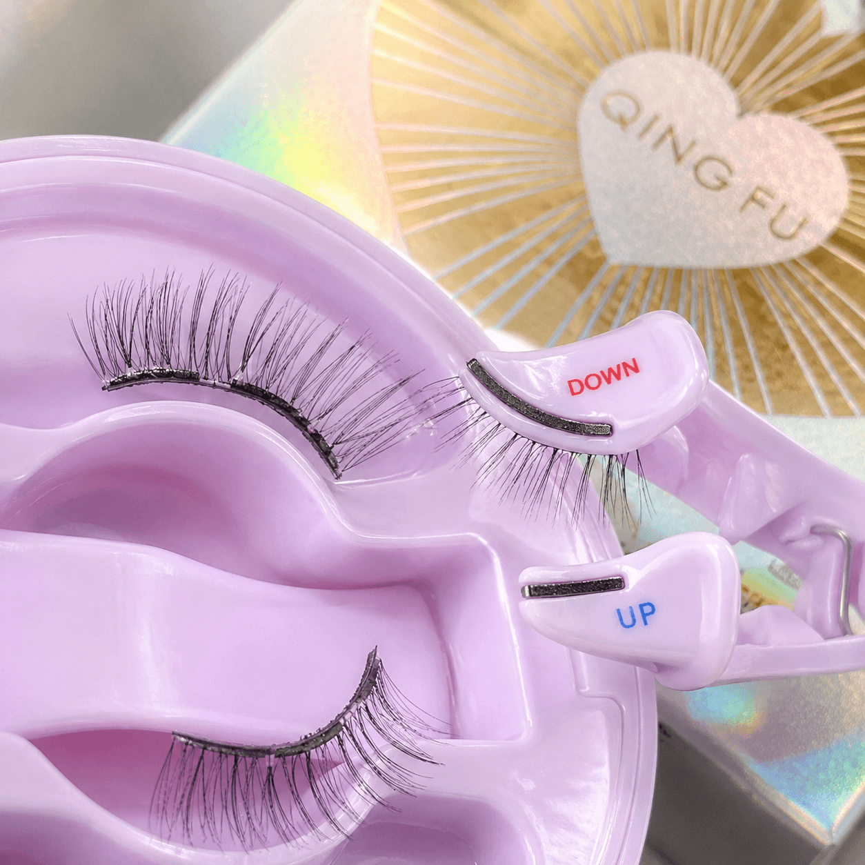 Model 011 Reusable Magnetic Eyelashes Kit