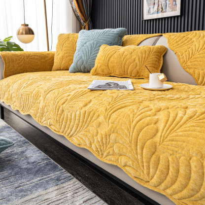 Leaf Design Cotton Sofa Mat – Scratch-Resistant Couch Protector