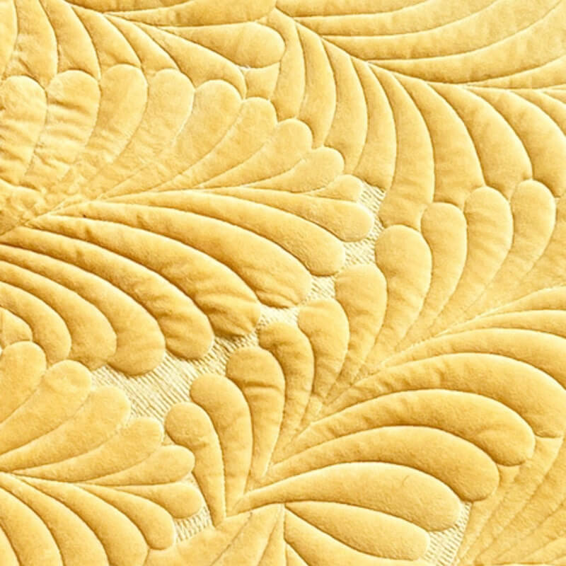 Leaf Design Cotton Sofa Mat – Scratch-Resistant Couch Protector