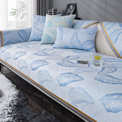 Cooling Ice Silk Sofa Cushion for Summer, Non-slip Luxurious and Refreshing Seat Pad, Skin-friendly and Comfortable.