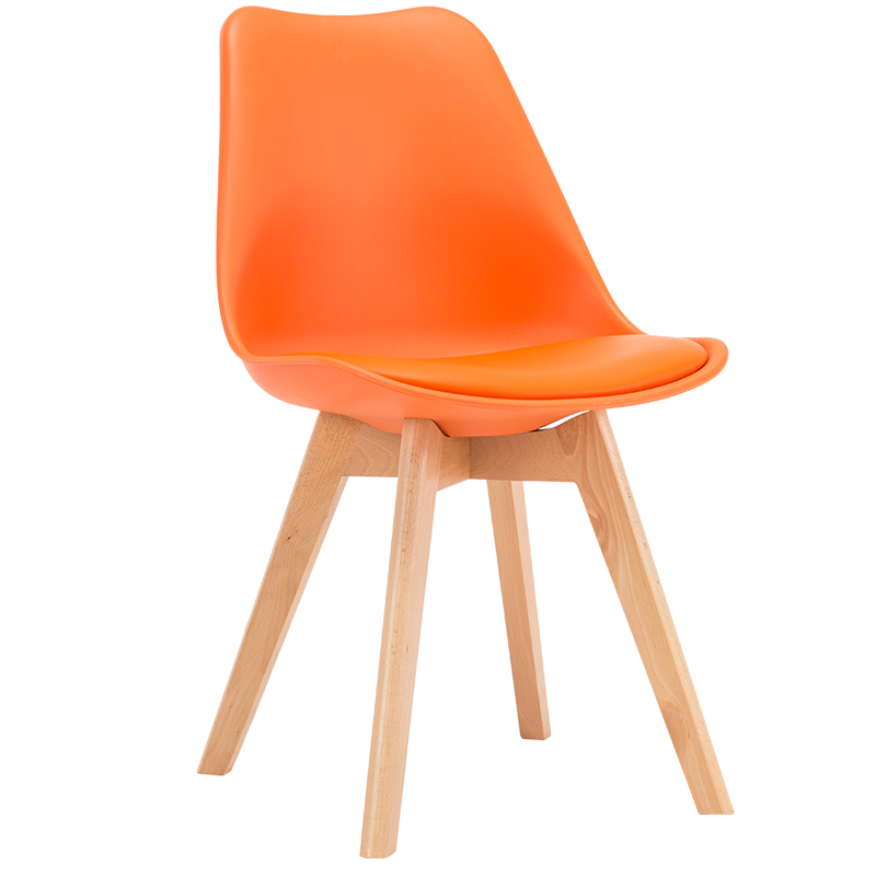 Modern Plastic Dining Chair with Beech Wood Legs and Cushioned Seat | Upholstered PP Chair Manufacturer for Restaurant & Café