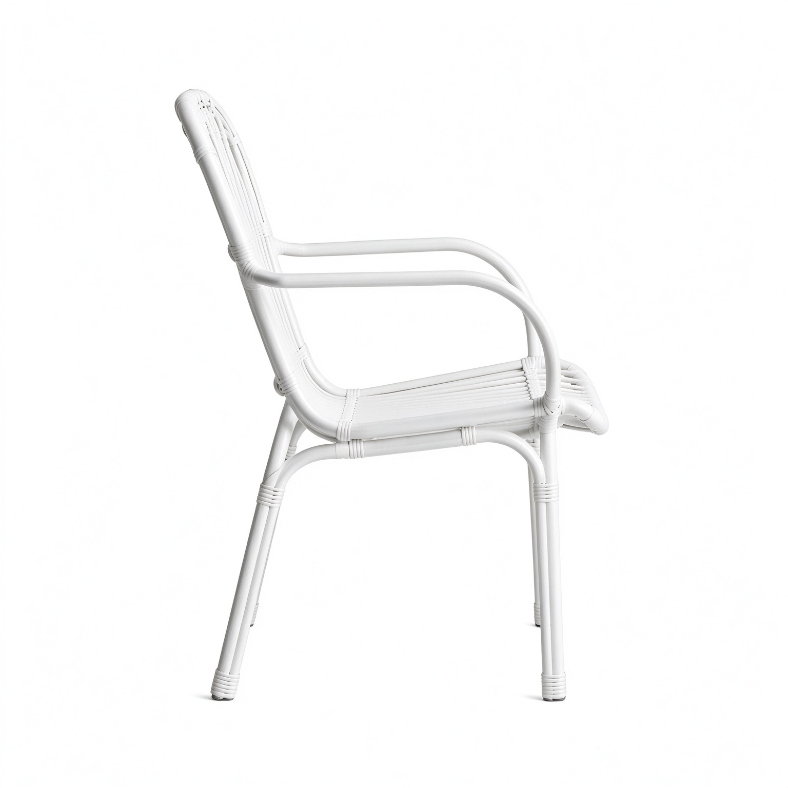 Rattan-Style PP Plastic Armchair for Outdoor & Dining