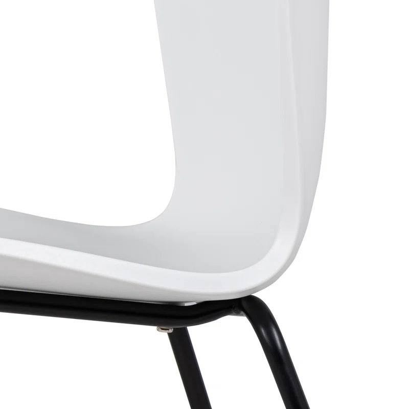 White Cozy Plastic Cafe Chair With Metal Feet-PP Chair