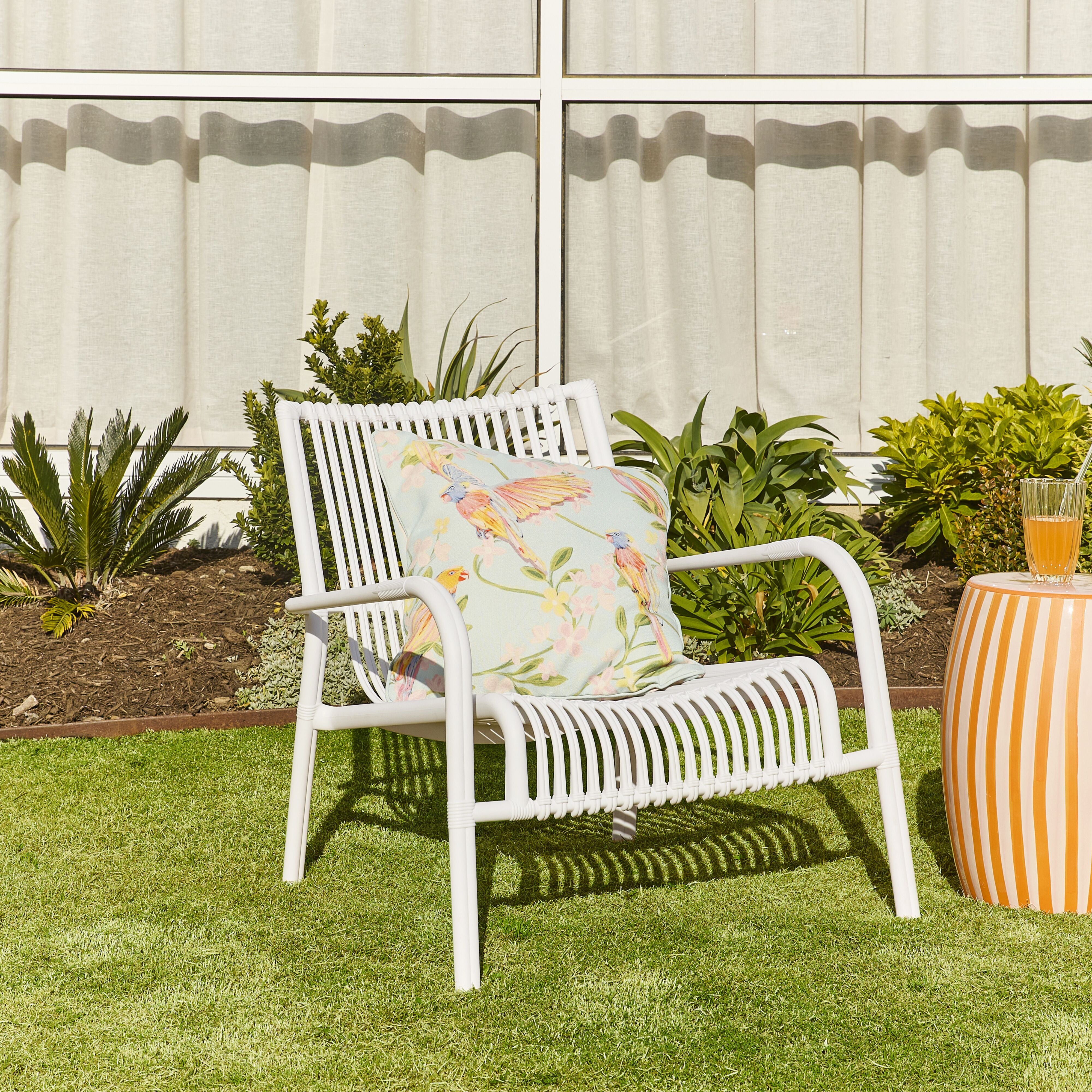 Your Premier Partner for Plastic Chairs: WEIFEN FURNITURE - Manufacturing & Exporting Quality-PP Chair