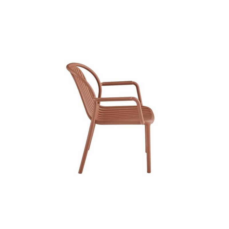 Terracotta Polypropylene Outdoor Lounge Armchair – Earthy & Durable All-Weather Relaxation Chair