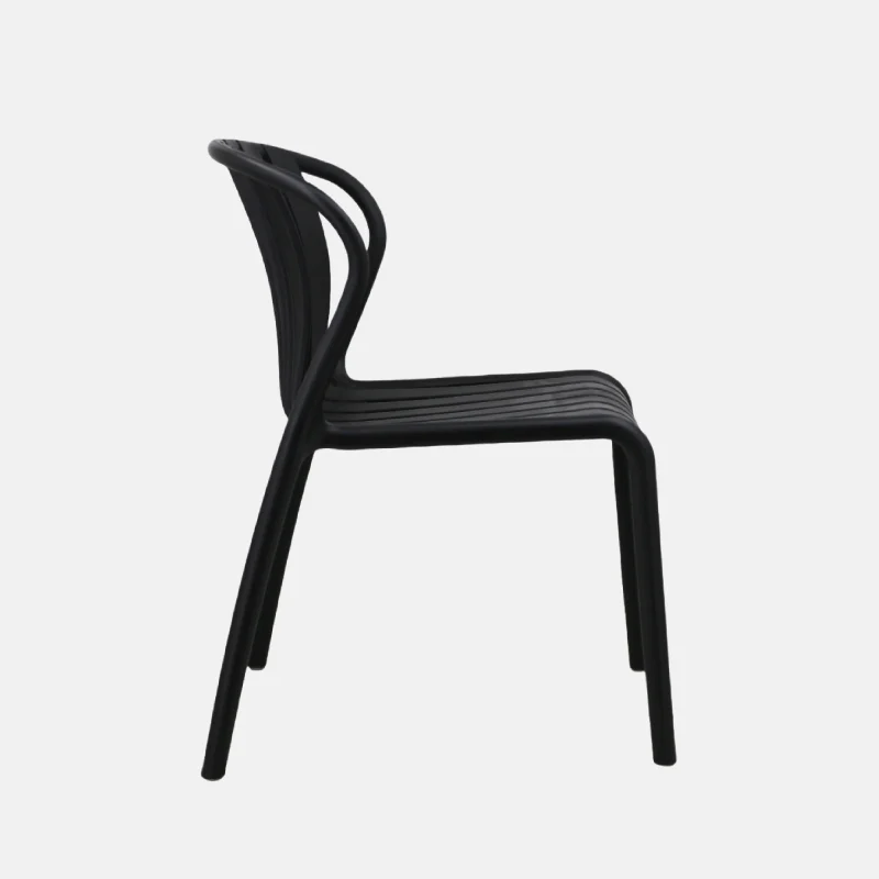 Black Stackable Plastic Dining Chair – Sleek & Space-Saving Seating Solution