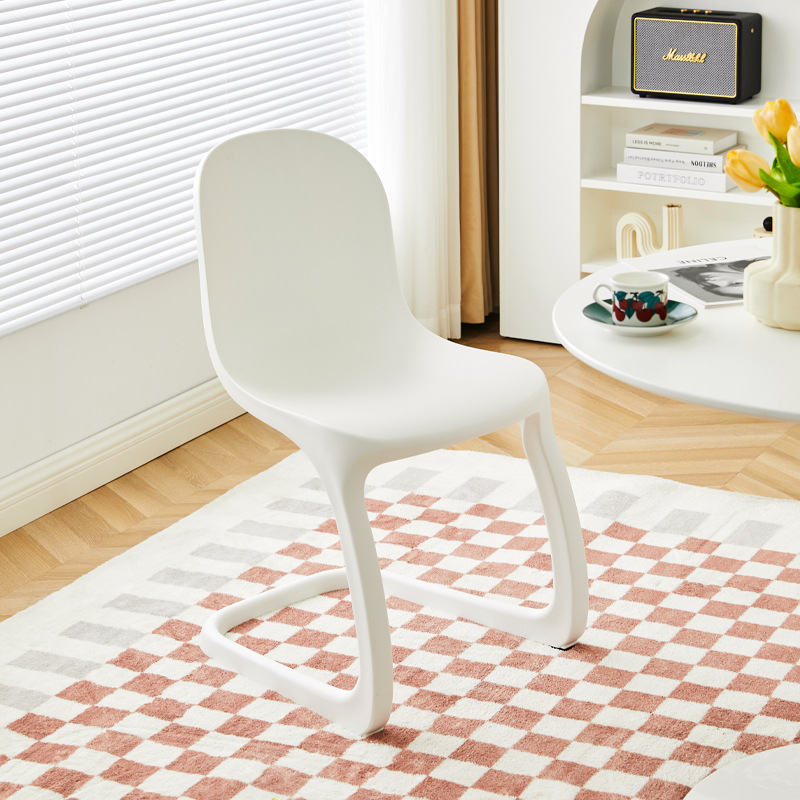 Cantilever White Polypropylene Chair-PP Chair