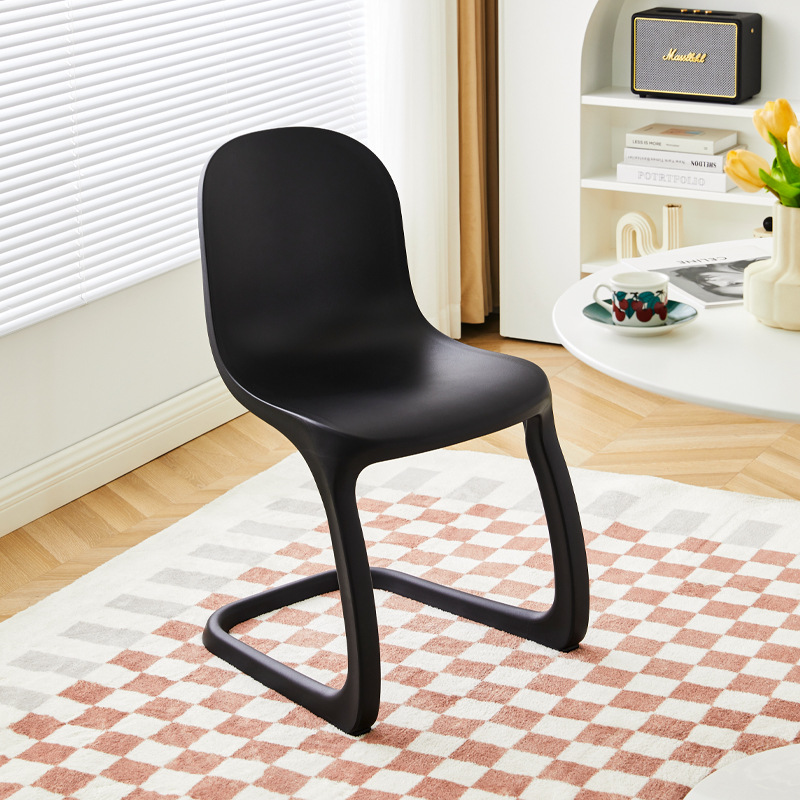Cantilever Black Polypropylene Chair-PP Chair