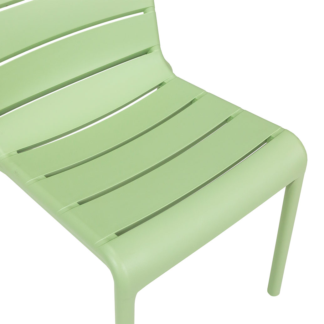 One-Piece Molded Horizontal Slatted PP Armless Dining Chair Stackable Plastic Patio Side Chair for Cafe Hotel Restaurant Wholesale
