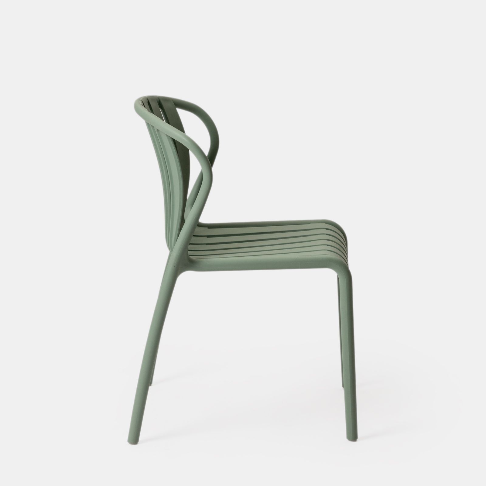 Green Stackable Plastic Dining Chair – Space-Saving & Eco-Friendly Seating