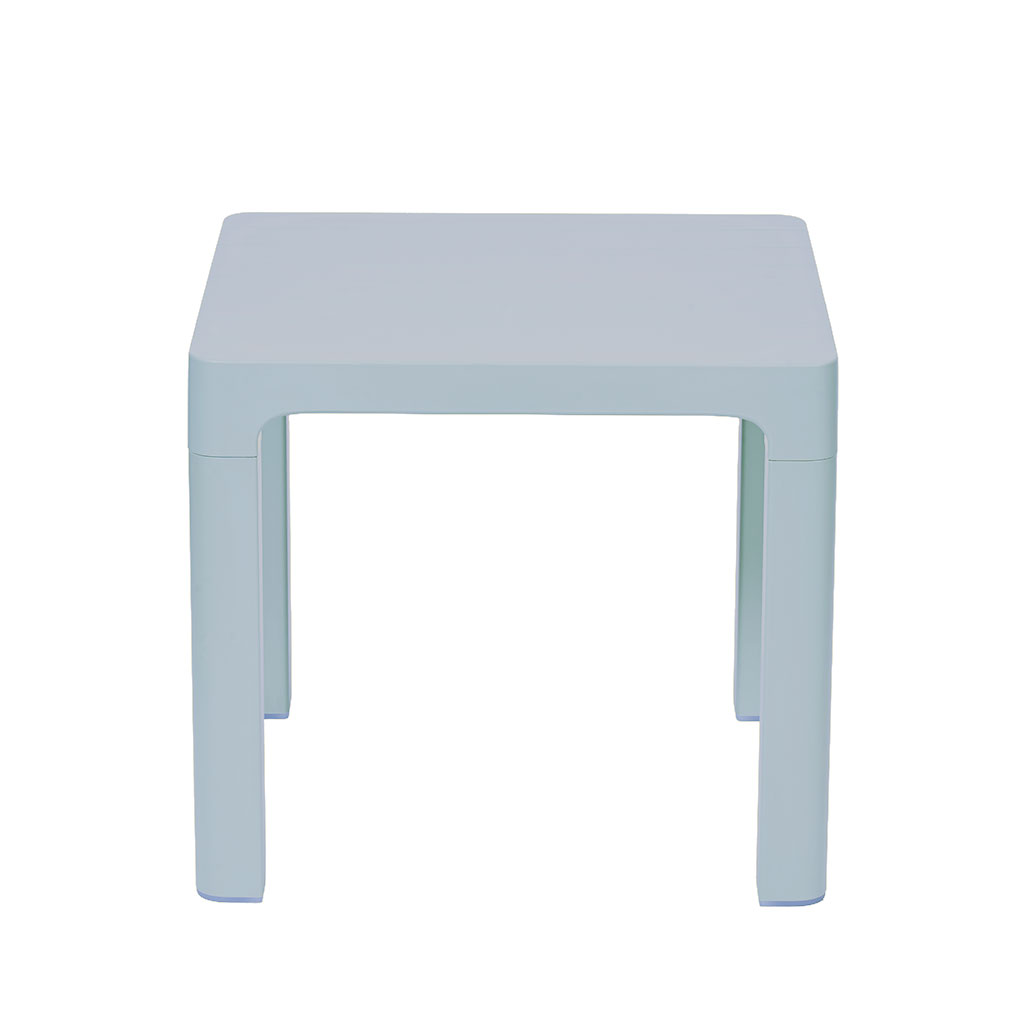 Split Assembled Horizontal Slatted PP Square Side Table Non-Stackable Plastic Patio End Table for Cafe Hotel Resort Wholesale