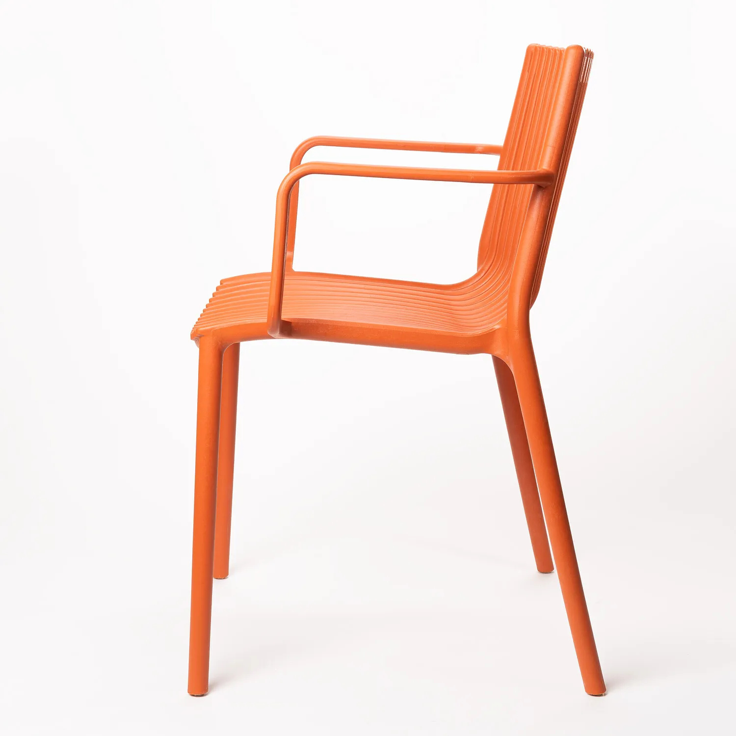 Modern Polypropylene Armchair with Vertical Slat Backrest for Outdoor Dining