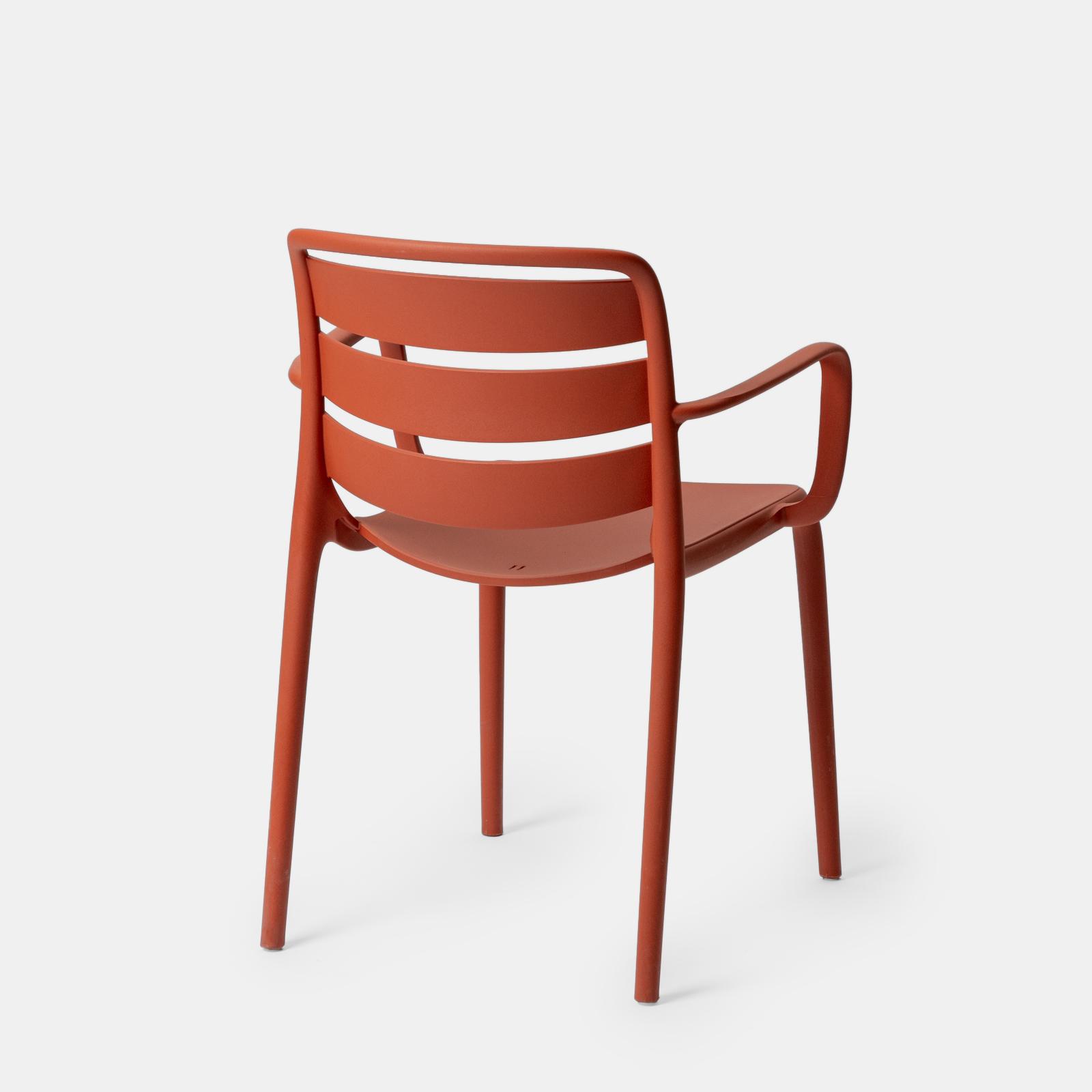 Wholesale Reddish-Brown Plastic Chairs with Armrests - Bulk Orders for Durable, Stylish Seating