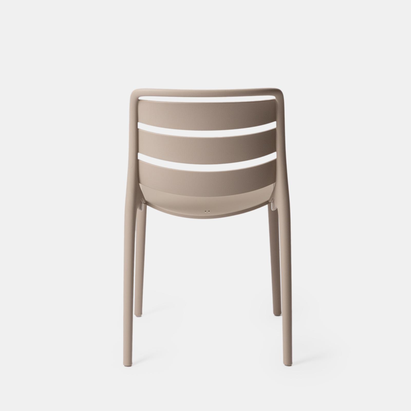 China Export Dark Khaki Armless Plastic Chairs - Heavy-Duty Stackable Polypropylene Dining Chairs for Global Commercial Use-PP Chair