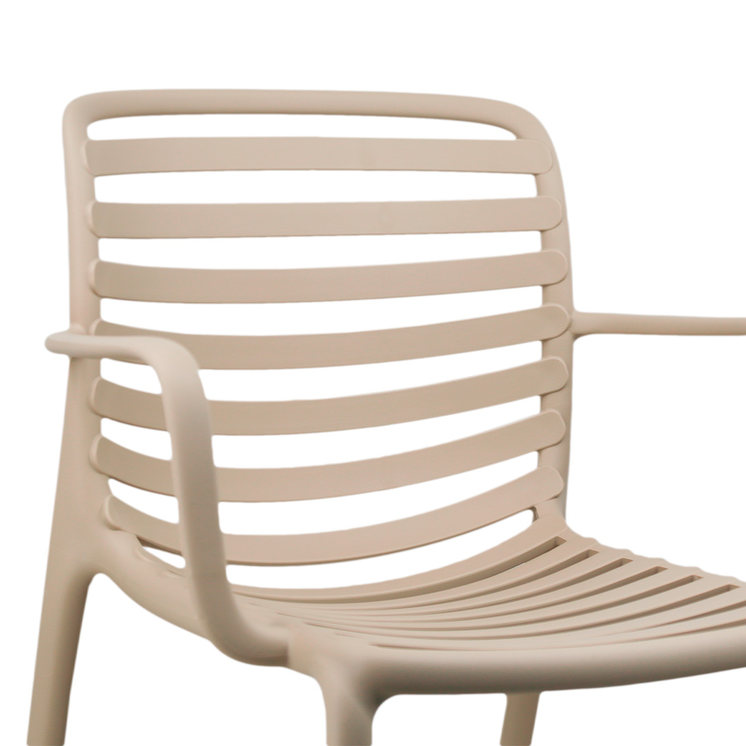 Taupe Stackable Outdoor Plastic Armchair - Weather-Resistant & Ergonomic Seating