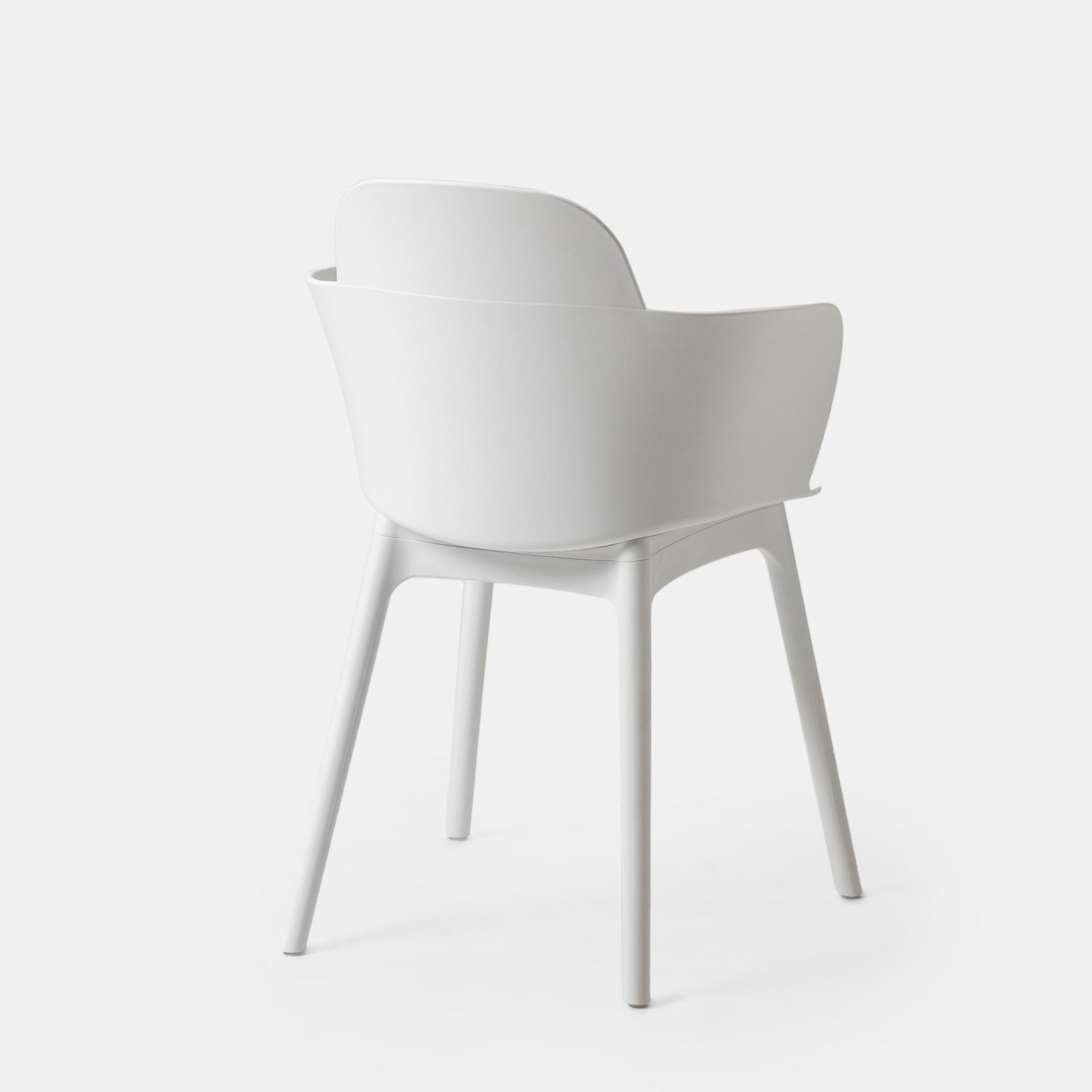 Assembled Structure White Polypropylene Armchair