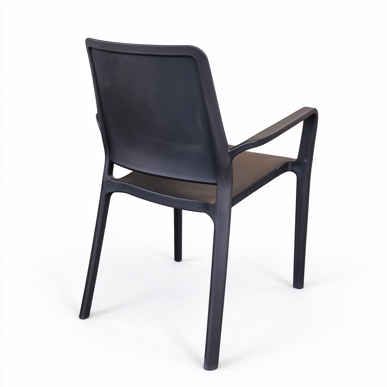 Modern Polypropylene Armchair – One-Piece Plastic Dining Chair with Armrests